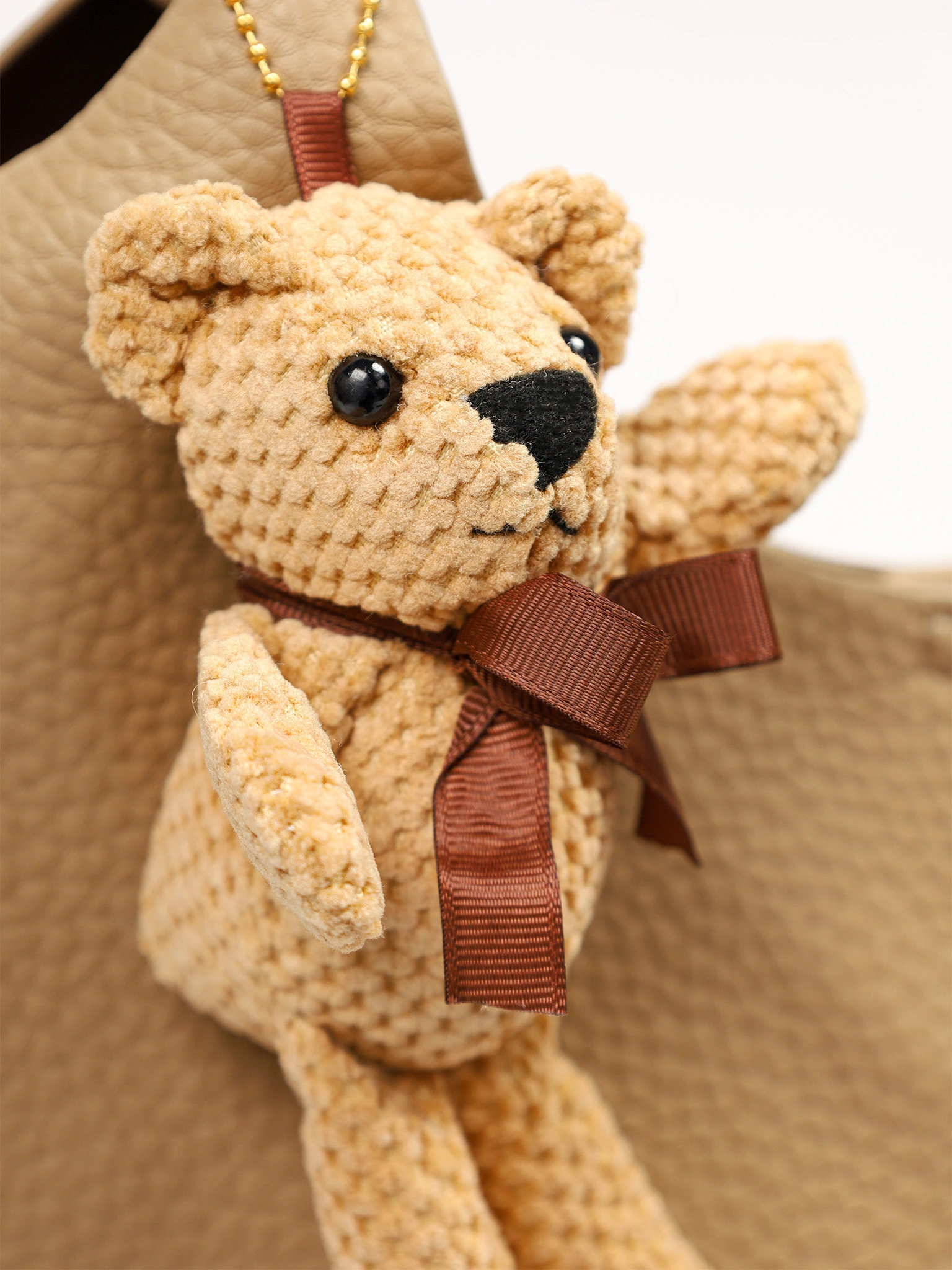 Сумка-шоппер с косметичкой и брелком в ассортименте